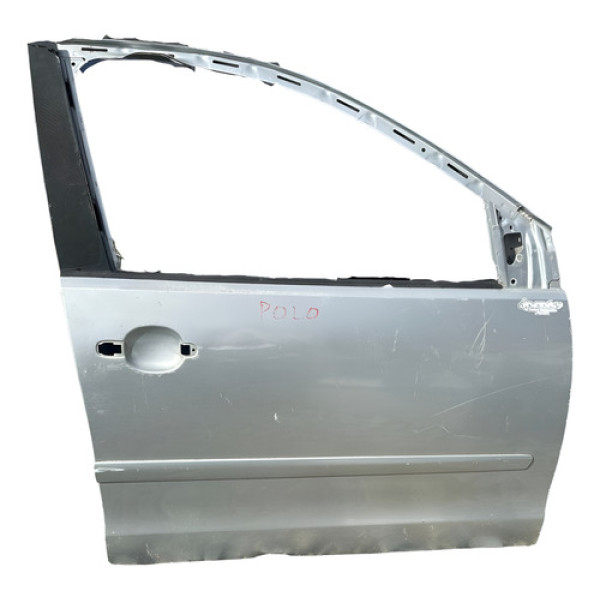 Porta Dianteira Direita Vw Polo 2003 2010 Detalhe  Dianteira Direita