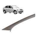 Moldura Coluna Parabrisa Direito Chevrolet Astra 1999