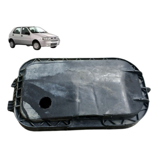 Tampa Vedacao Farol Fiat Palio 1.0 4p 8v 2003 2004 Detalhe 