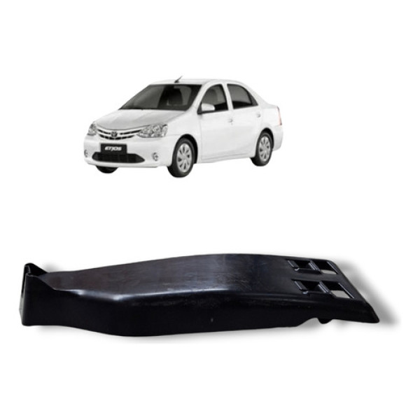 Acabamento Painel Esquerdo Toyota Etios 1.5 4p 2015 Usado