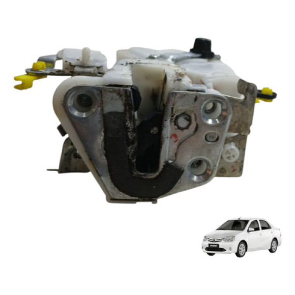 Fechadura Porta Traseira Esquerda Toyota Etios 2015